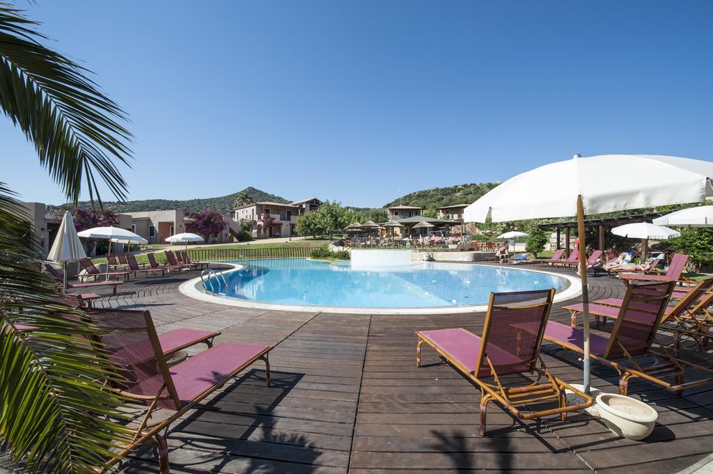 S'Incantu Resort Villasimius Buitenkant foto